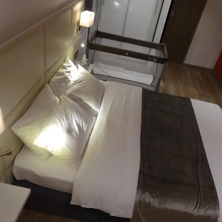 Hotel De La Paix Bapaume